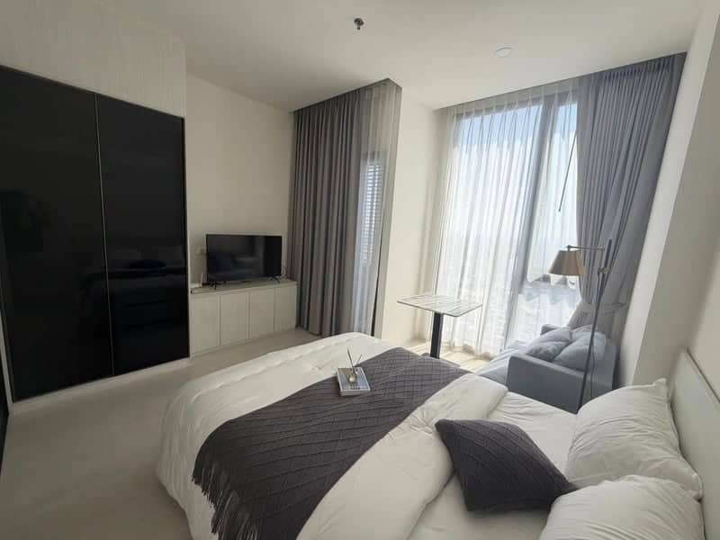 Mazarine Ratchayothin — High Floor Skyline View | Next to BTS