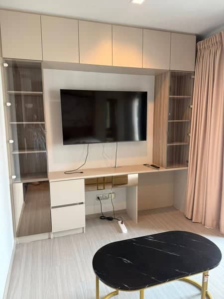 Life Asoke-Rama 9 | Tower A | 12A Floor | South View | 28 sqm | Foldable Bed | 300m to MRT Rama 9 | Owner Post