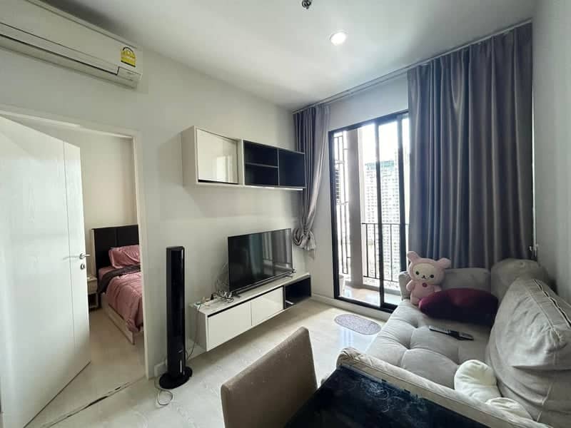 The Niche Pride Thonglor | 20層高層景觀房 | 俯瞰 Thonglor 城景 | 32平米一居室 | 拎包入住 | 近曼谷醫院