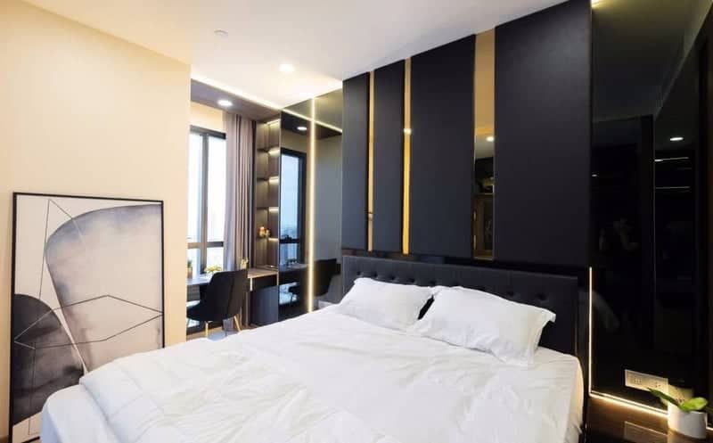 Ashton Chula — High Floor City Living | Prime Chula Location | Ready