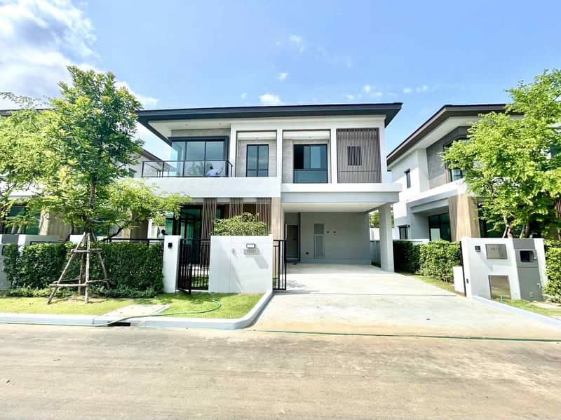 Bangkok Boulevard Bangna Km.5 — Luxury Detached Home | Prime Bangna