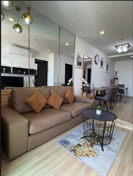 Sky Walk Residences — Open Skyline View | Renovated Residence | BTS Phra Khanong