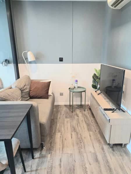 Brown Condo Ratchada-Huaikhuang — Pool View High Floor | Fully Furnished | Near MRT