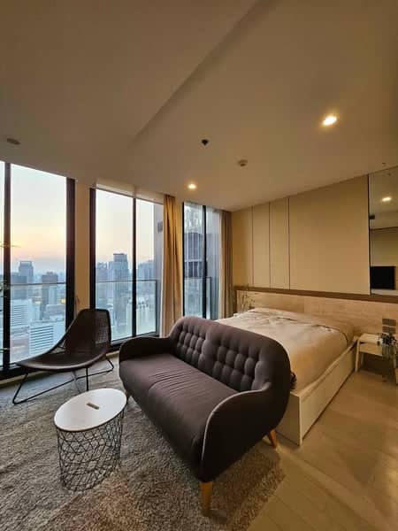 Noble Ploenchit — 高层Central Embassy景观 | 奢华CBD公寓 | 伦披尼