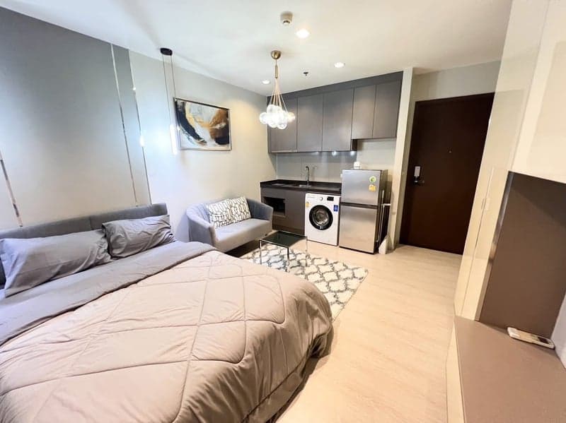 Rhythm Asoke 1 — High Floor Studio | Near MRT Rama 9 | Ready Move photo 2