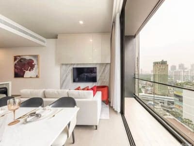 Celes Asoke — Luxury High Floor | Large Balcony | BTS & MRT Access photo 3