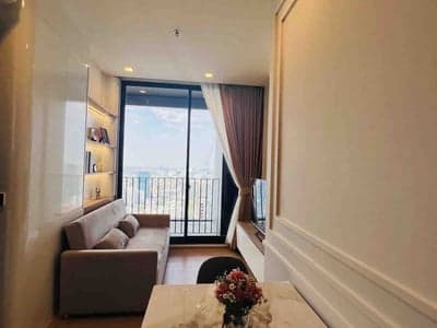 Noble Around Ari — Top Floor 360° City View | BTS Ari 90m | Tenant Included photo 4