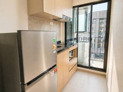 KLOS Ratchada 7 — Modern Minimalist Unit | Walk to MRT | Private Low-Rise photo 2