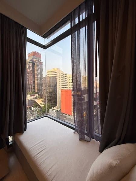M Thonglor 10 — Pet-Friendly 1BR | Walk-in Closet | Near BTS Ekkamai photo 2