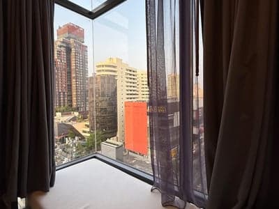 M Thonglor 10 — Pet-Friendly 1BR | Walk-in Closet | Near BTS Ekkamai photo 2