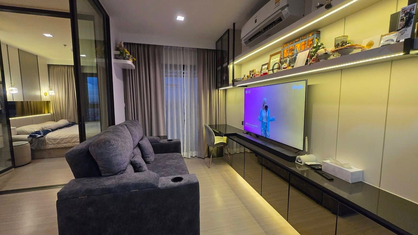 Life Sathorn Sierra — 30th Floor Corner-Style View | Fully Built-in | Owner Post