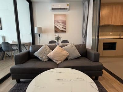 XT Phayathai — Spacious Unit | Near BTS & ARL | Prime City Living photo 2