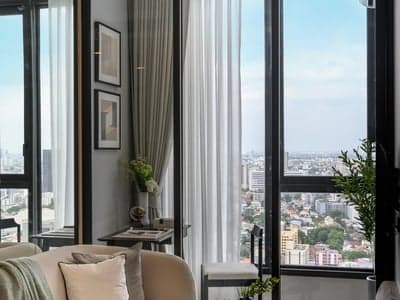 The Crest Park Residences — High Floor (29th) 1-Bed Plus | Panoramic City View | 20m to Skywalk photo 2