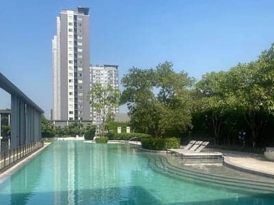 THE LINE Wongsawang photo 3