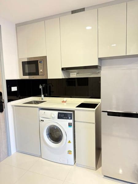 SOHO Bangkok Ratchada — Luxury Facilities | Auto Parking | 200m to MRT photo 3