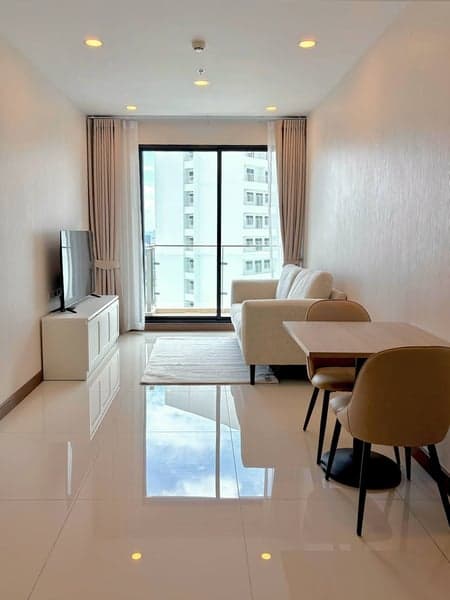 Supalai Premier Charoen Nakhon — River-View Penthouse | Steps from BTS photo 4