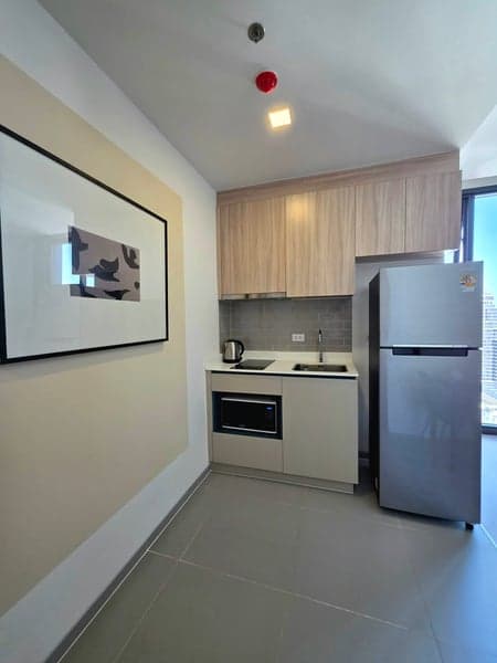 XT Phayathai — High Floor North View | Near BTS Phayathai & ARL | Homey Style photo 2