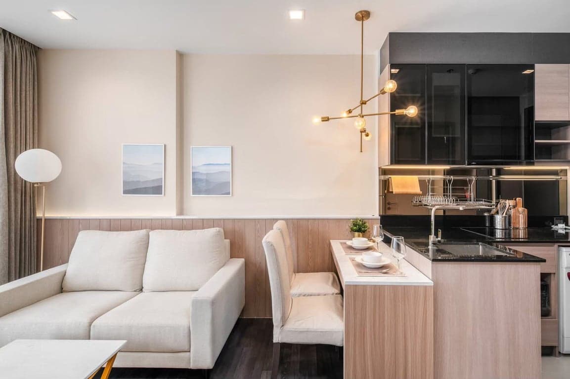 The Line Asoke-Ratchada — High Floor City View | Walk to MRT Rama 9