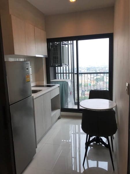 Life Sukhumvit 48 — High Floor River View | East-Facing Balcony photo 3