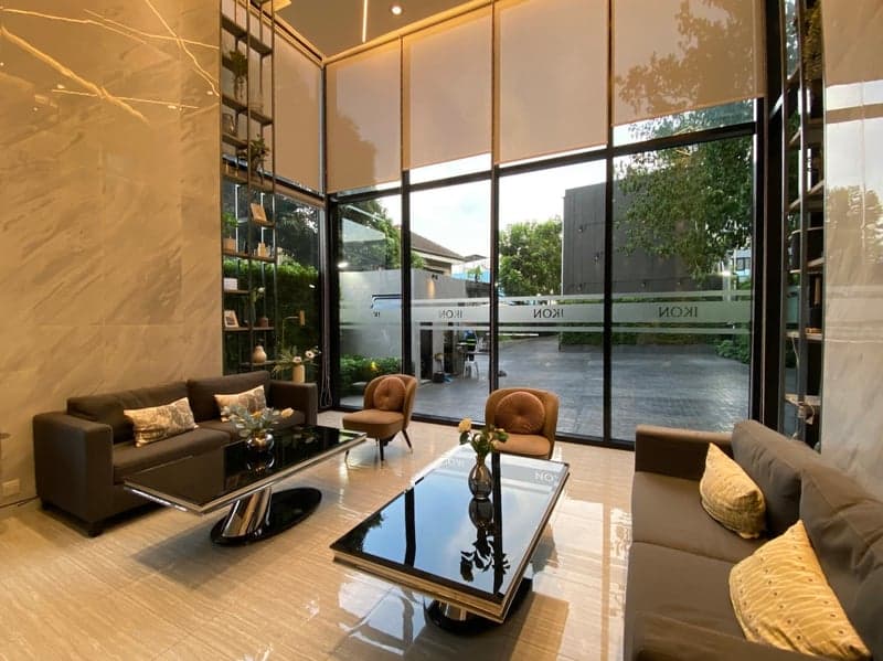 Ikon Sukhumvit 77 photo 3