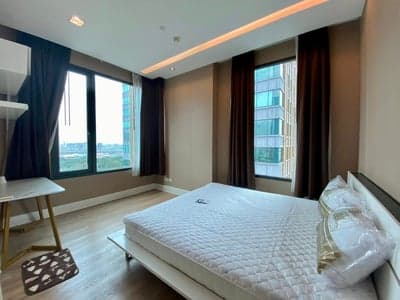 Equinox Phahol-Vibha — High Floor Park View | Near BTS Mo Chit photo 2