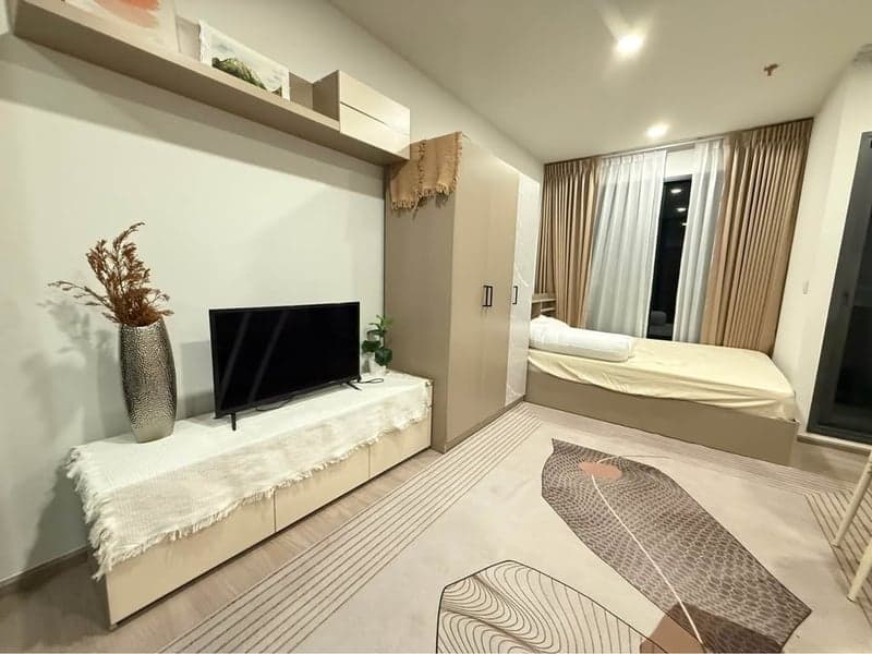 Aspire Sukhumvit-Rama 4 — Unblocked Skyline View | Closed Kitchen | Near BTS Phra Khanong photo 4