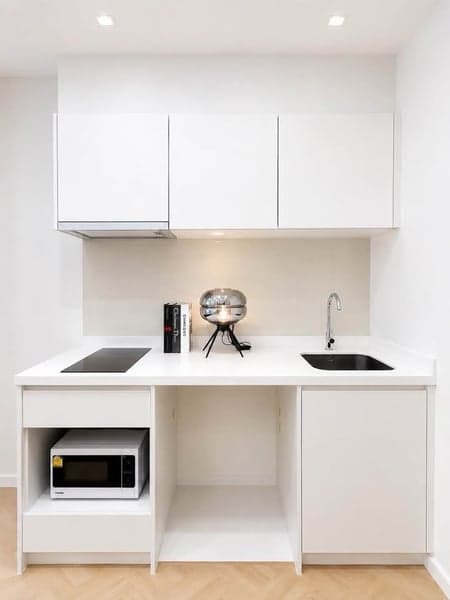 Life Sukhumvit 48 — Renovated City View Residence | Near BTS Phra Khanong photo 4