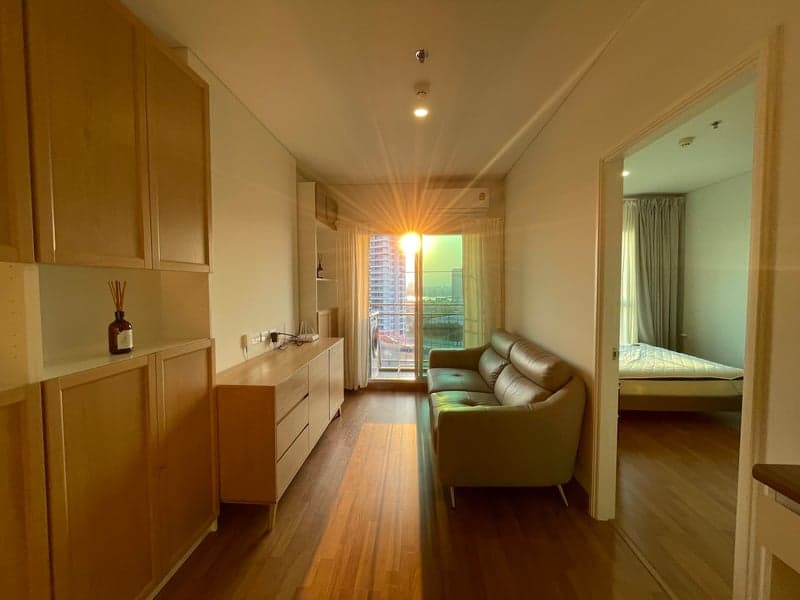 Lumpini Place Rama 3 Riverine — High Floor River View | Ready to Move photo 3