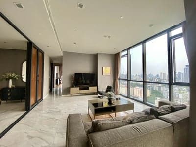 The Monument Thonglo — Ultra-Luxury Living | Pet-Friendly | Private Lift photo 2