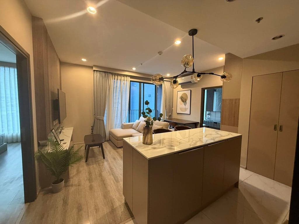 Ideo Mobi Sukhumvit 66 — Ultra-Spacious 81sqm 2-Bedroom | 3 Parking Spaces | 50m to BTS Udom Suk