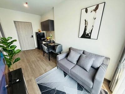 Rich Point @ BTS Wutthakat — True 0m BTS Access | Fully Furnished photo 3