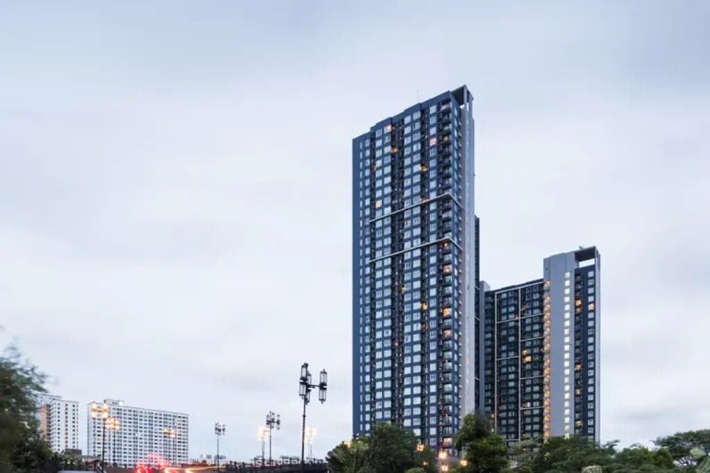 The Base Sukhumvit 77