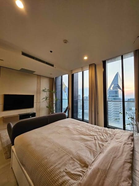 Noble Ploenchit — High Floor Central Embassy View | Luxury CBD Living | Ploenchit photo 2