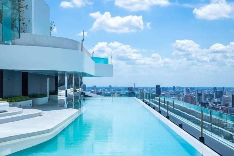 Life Asoke-Rama 9 photo 3