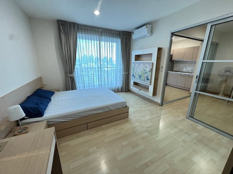 Rhythm Ratchada — Pool View Residence | Next to MRT Ratchadaphisek photo 3