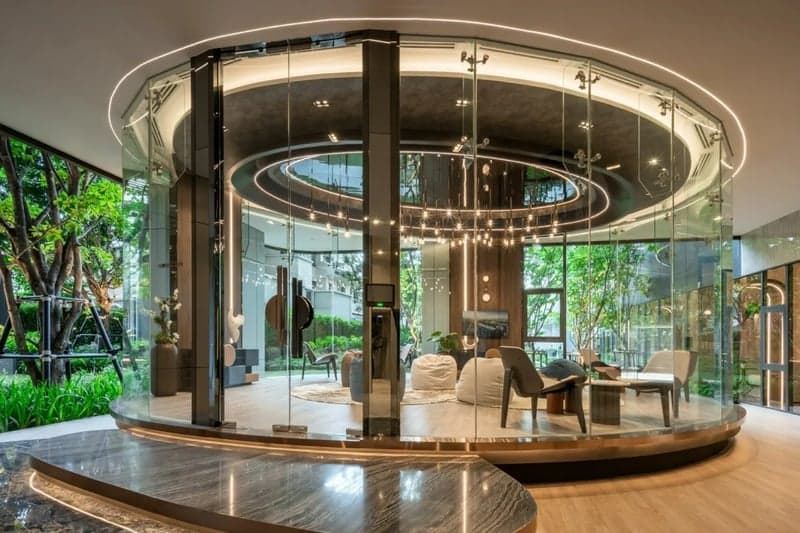 Life Rama 4 - Asoke photo 4