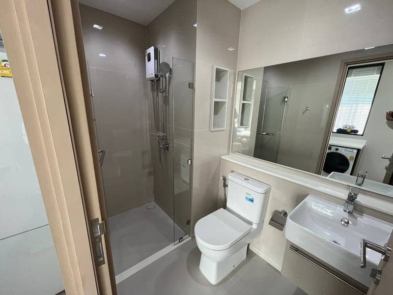 Life Sathorn Sierra — Direct Facility Access | Unblocked West View | Near BTS Talat Phlu photo 3