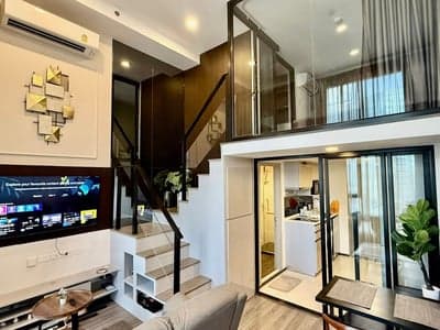 KnightsBridge Space Ratchayothin — High Ceiling Loft | BTS Steps Away | Prime Location photo 2