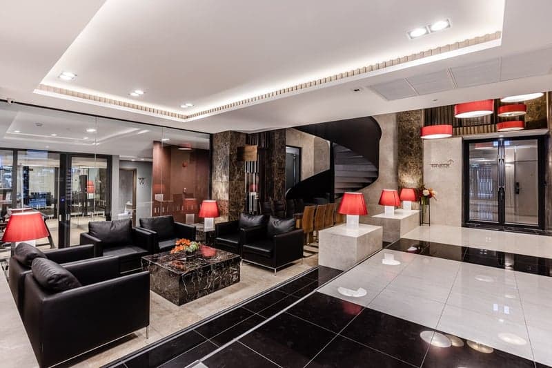 Runesu Thonglor 5 photo 4