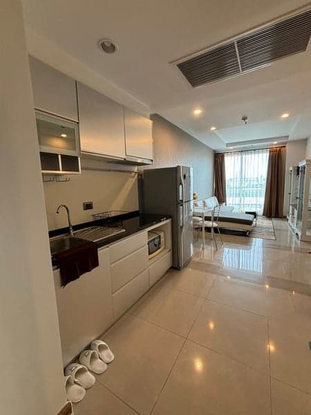 Supalai Wellington 1 | High Floor 1-Bed | Spacious 47 sqm | Near MRT Thailand Cultural Centre photo 2