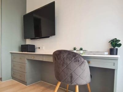 Life One Wireless — Garden View Studio | Closed Kitchen Layout | CBD photo 3