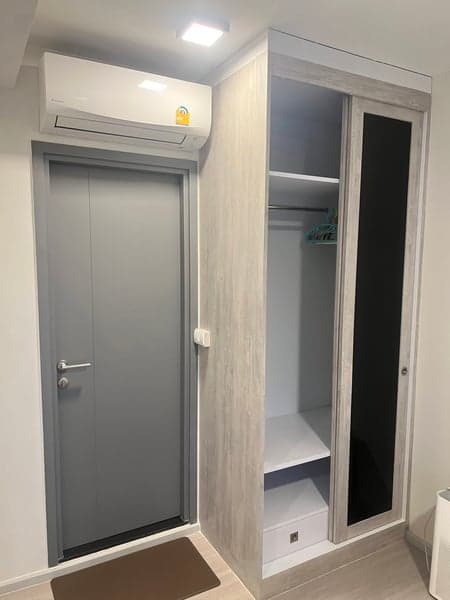 Quintara Phume Sukhumvit 39 — Custom Built-ins | Shuttle to BTS photo 2