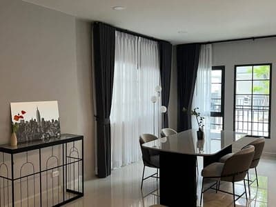 Centro Bangna — Pet-Friendly Family Home | Fully Furnished | Bangna Area photo 3