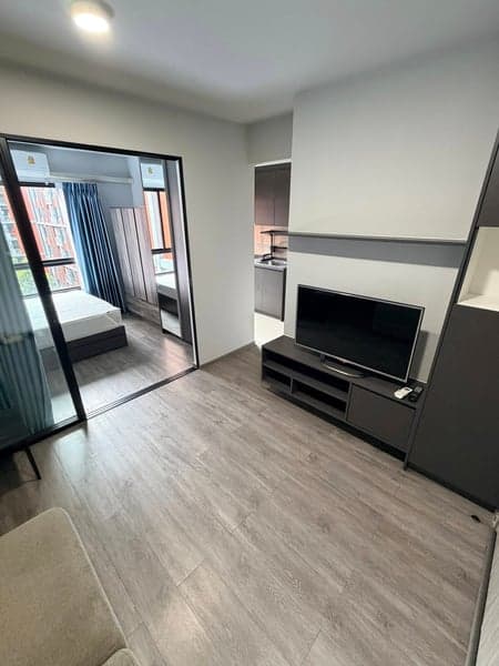 Monte Rama 9 — Corner Unit Pool View | Next to Fitness Center | Fully Furnished photo 2