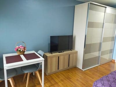 Regent Home 18 — Fully Furnished Unit | Move-in Ready | Great Value Rent photo 3