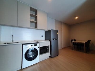 Lumpini Suite Phetchaburi-Makkasan — High Floor Unblocked View | Near MRT BTS ARL photo 2