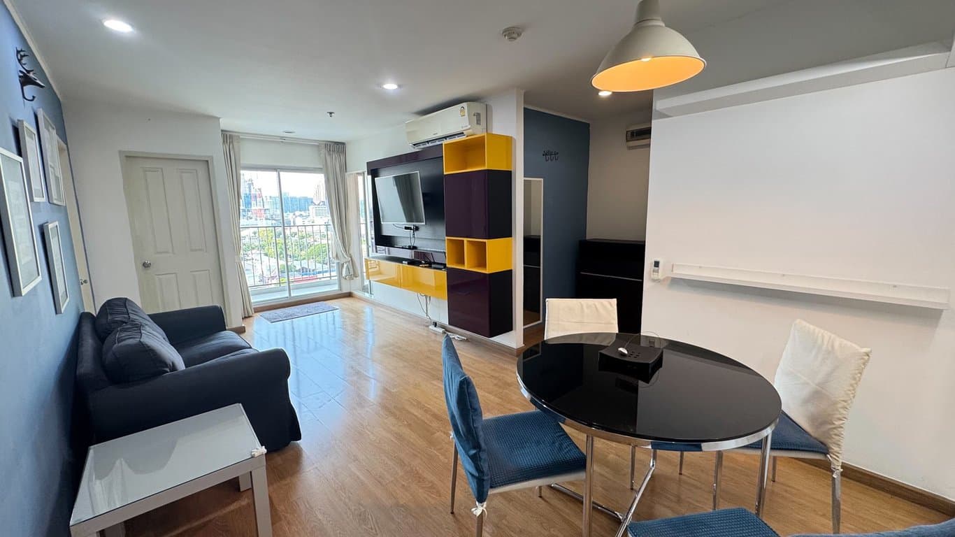 U Delight @ Jatujak Station — Modern Unit Near BTS | High-Floor City View | Mo Chit