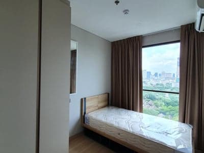 Lumpini Suite Phetchaburi-Makkasan — High Floor Unblocked View | Near MRT BTS ARL photo 4