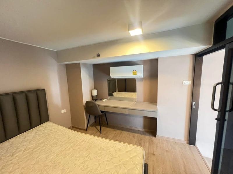 Ideo New Rama 9 — High Ceiling Duplex | Near ARL & Mall Ramkhamhaeng photo 3