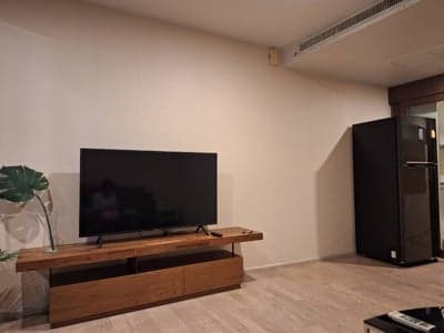 Noble Solo — High Floor City View | Modern Built-in Studio | Thonglor photo 3